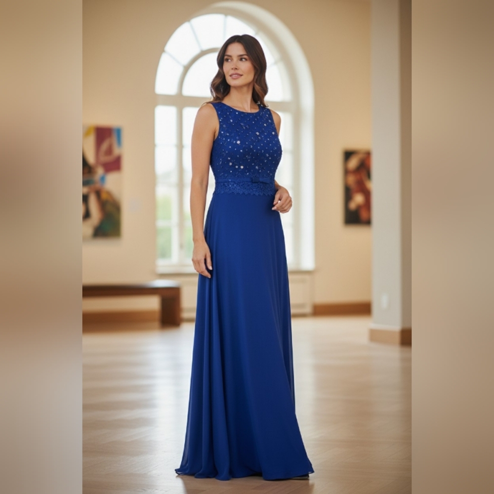 Elegant Blue Sleeveless Dress SIZE XL.  LENGTH 53" BUST 34" WAIST 32"